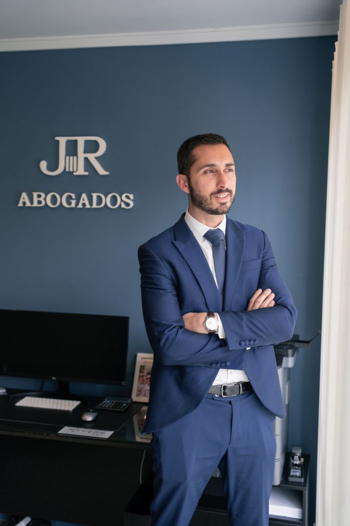 José Manuel Rubio, abogado civil en Orihuela, especialista en herencias y divorcios