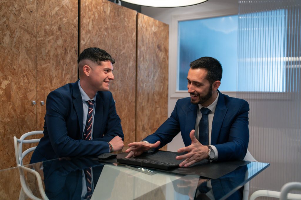 Sergio Benabent y José Manuel Rubio, equipo de JRubio Abogados en Orihuela, especialistas en derecho civil, laboral y sucesiones